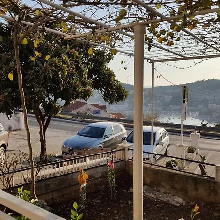 Πανσιόν Perica Ντουμπρόβνικ