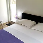 招待所 佩瑞卡宾馆 3*